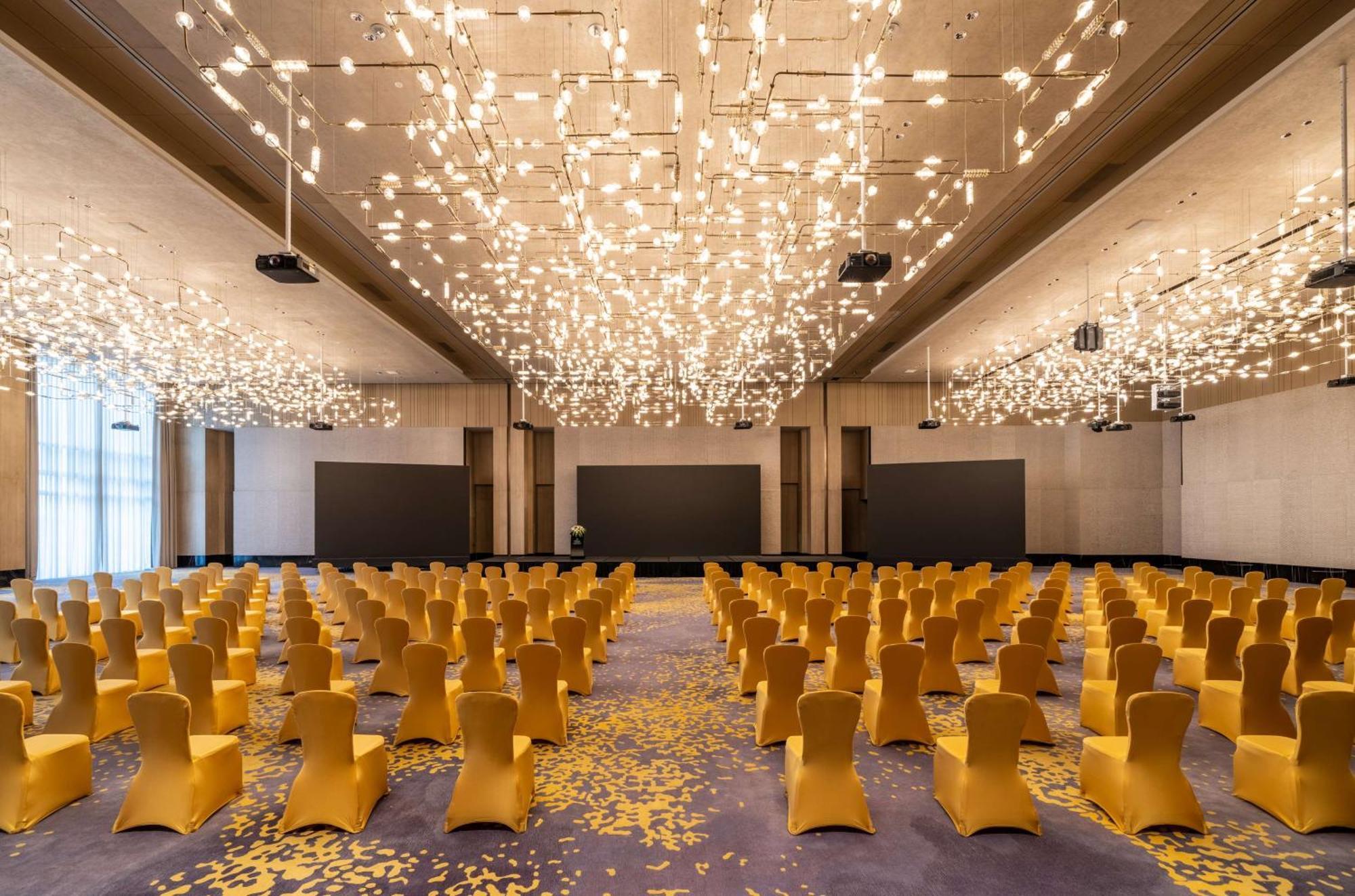 Hilton Shenzhen World Exhibition & Convention Center - Only 5 Minutes' Walk To Wecc Ξενοδοχείο Εξωτερικό φωτογραφία