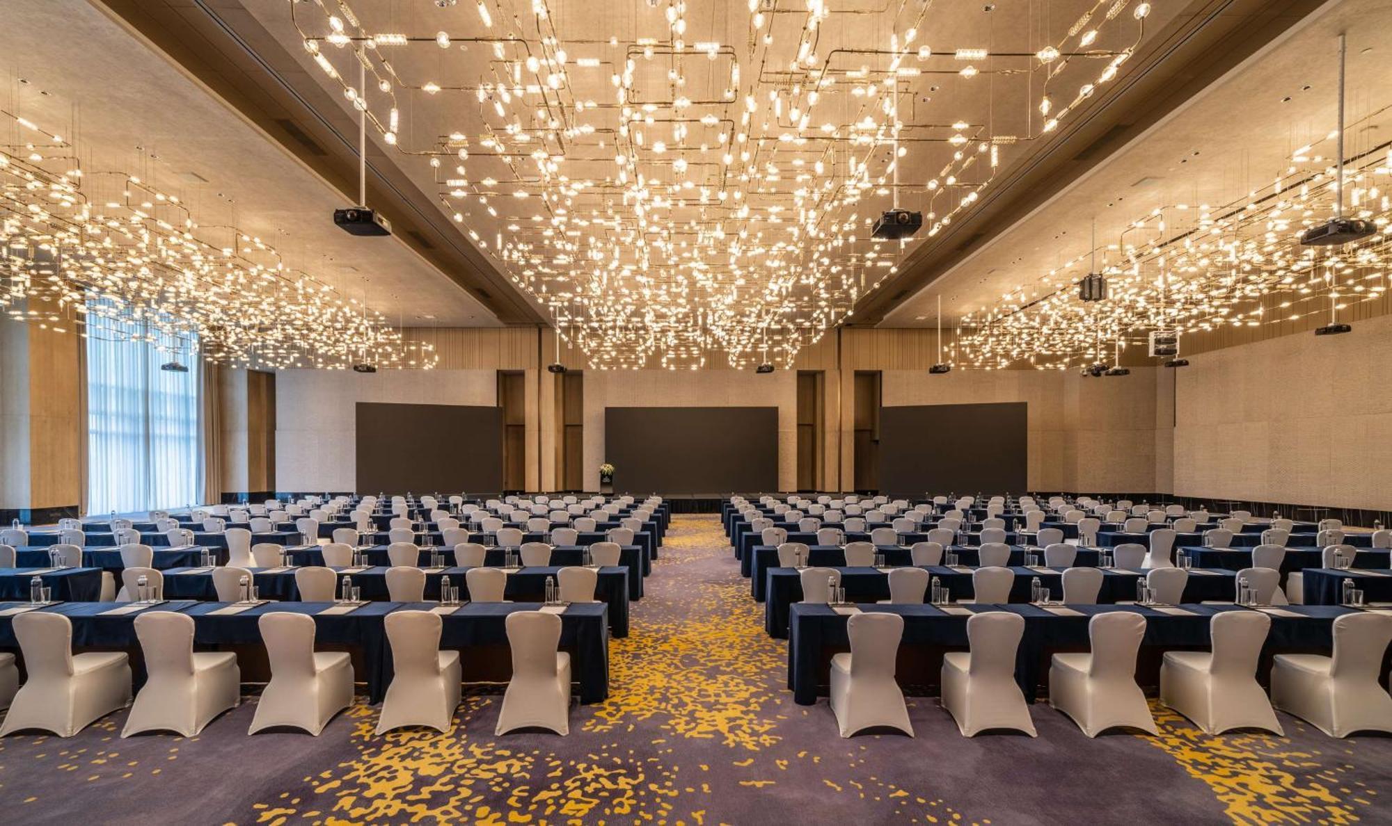 Hilton Shenzhen World Exhibition & Convention Center - Only 5 Minutes' Walk To Wecc Ξενοδοχείο Εξωτερικό φωτογραφία