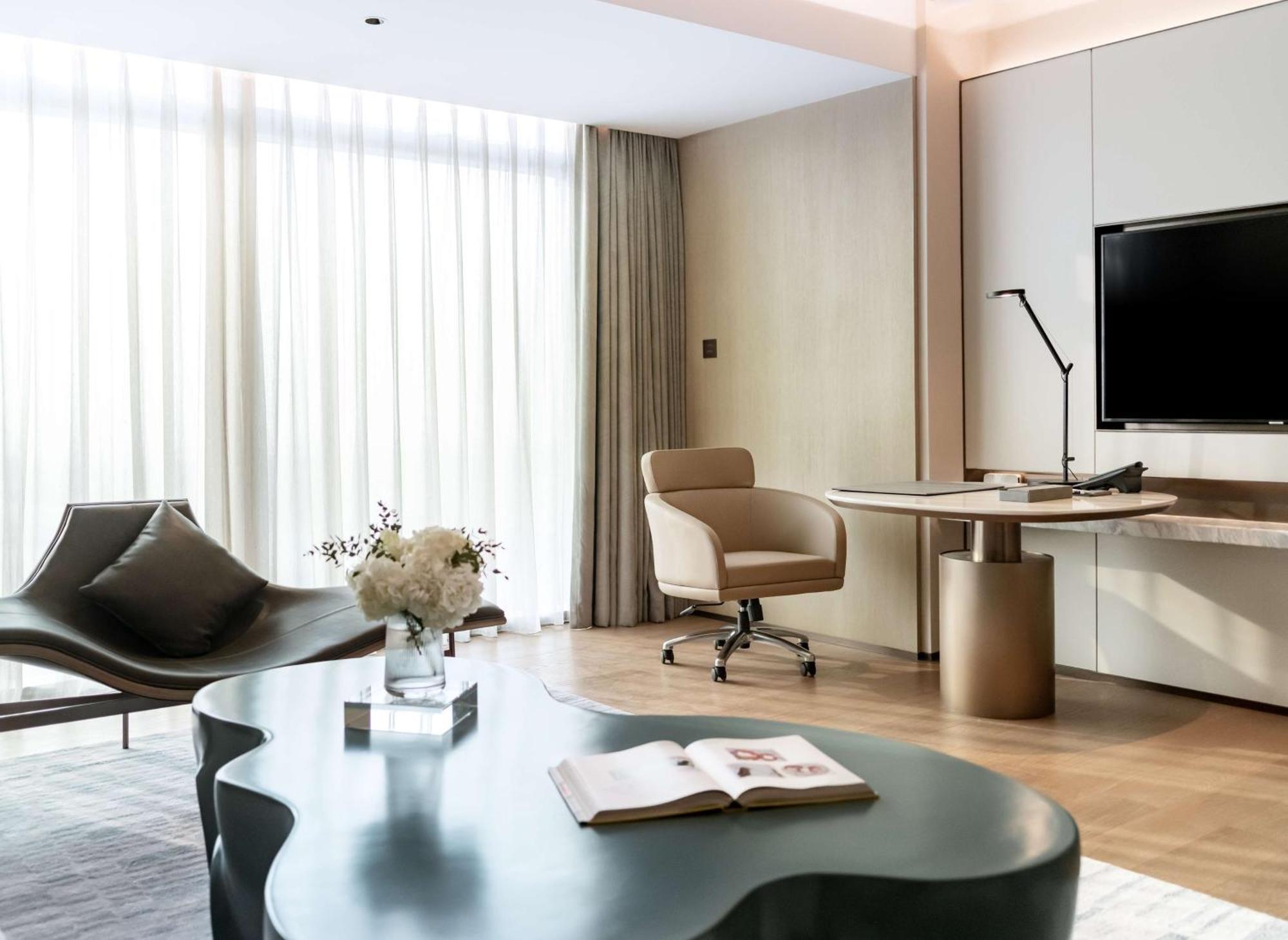 Hilton Shenzhen World Exhibition & Convention Center - Only 5 Minutes' Walk To Wecc Ξενοδοχείο Εξωτερικό φωτογραφία